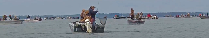 image of walleye anglers on lake winnibigoshish