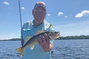 image of jeff sundin with walleye caught using floating worm harness