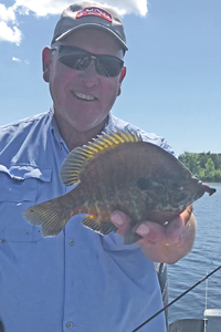 image of jeff sundin with big sunfish