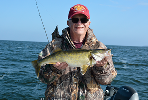 image links to walleye report from winnie