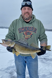 image links to lake kabetogama ice fishing report
