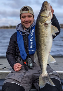 image of Anch Willard with big Rainy River walleye