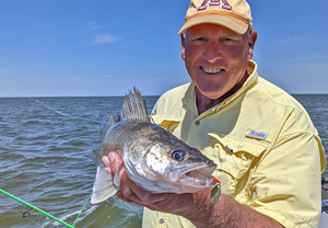 image links to fishing report about upper red lake