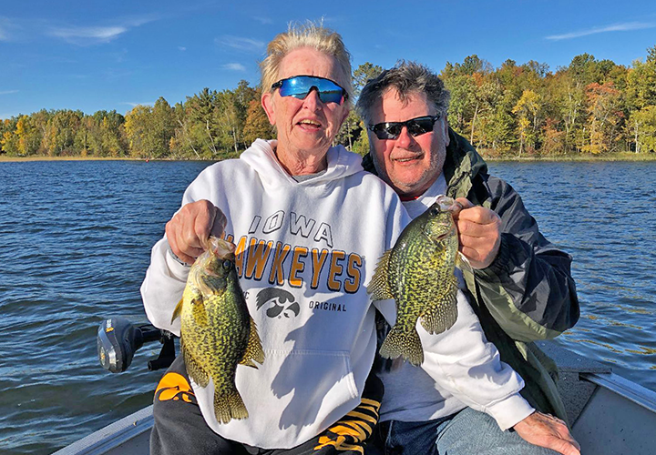 image of Kyle and Karen Reynolds links to crappie fishing report