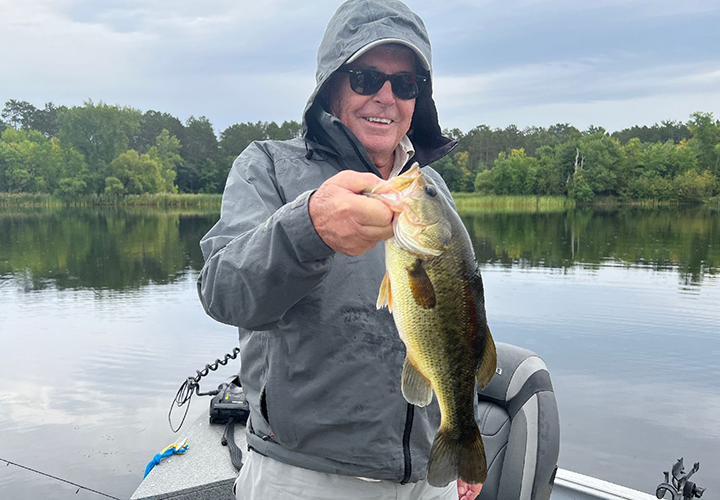 image of Dick Williams with nice largemouth bass