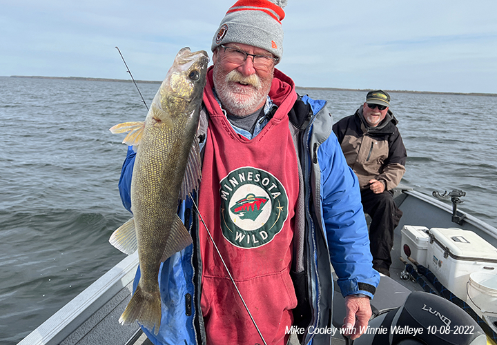 Fall Walleye Fishing in Minnesota at Little Winnie Resort