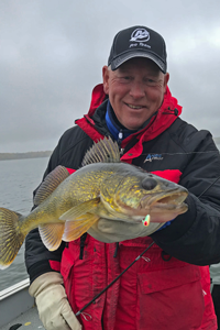 image of jeff sundin with walleye