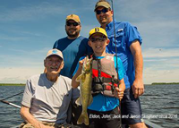 image links to fishing report from Upper Red Lake