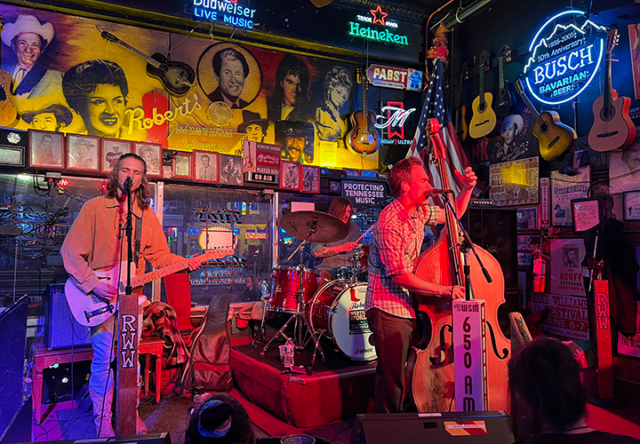 image of Nashville Band Kelleys Heroes performing at Roberst Western World